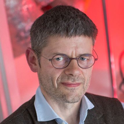 Prof. Holger Krapp